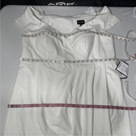 NWD DEFECT $250 Xscape Off the Shoulder Surplice Gown White [ SZ 20W PLUS ] Q451 - Picture 15 of 16